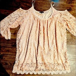 Lilly Morgan pink lace blouse. Like new condition